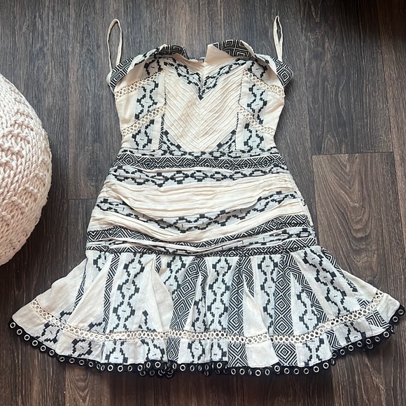 HEMANT & NANDITA Dresses & Skirts - Hemant & Nandita Moira Dress